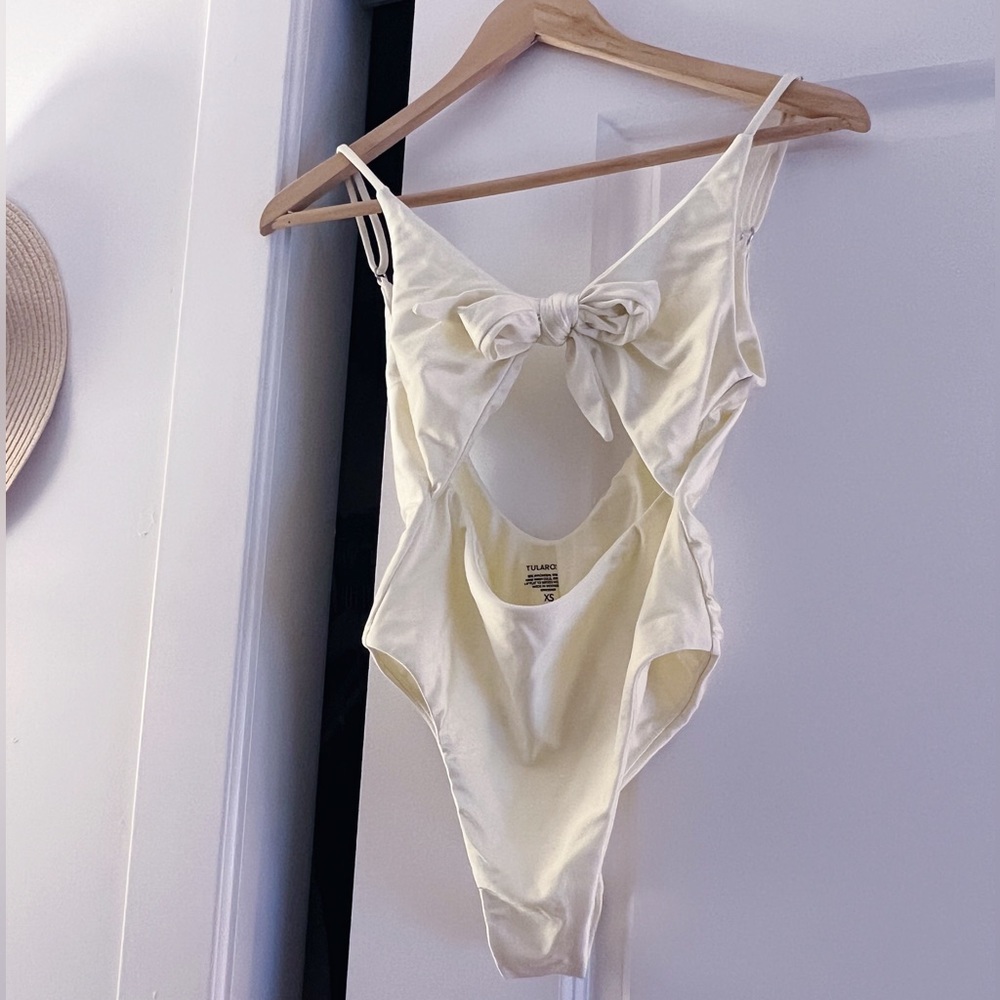 NWT Tularosa One Piece Bathing Suit in Ivory BRAND NEW